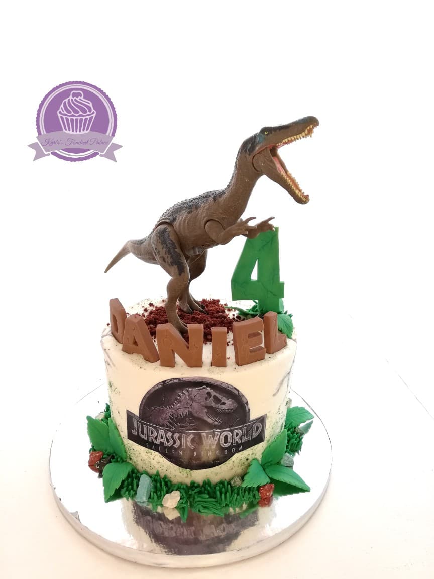 Pastel de cumpleaños decorado