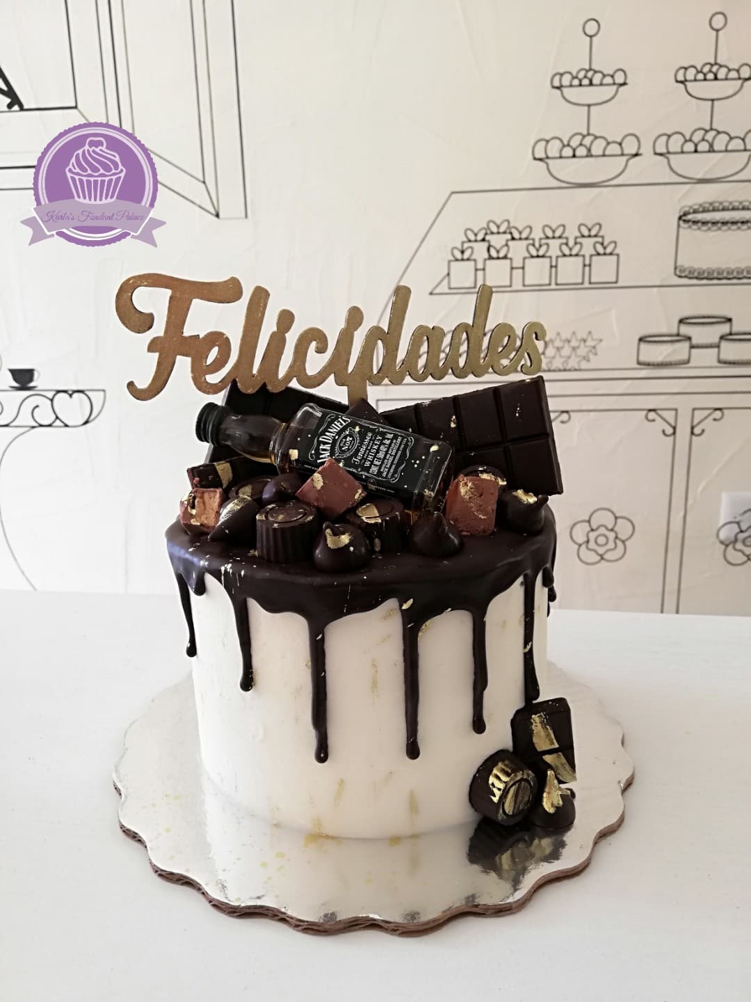 Pastel de cumpleaños decorado