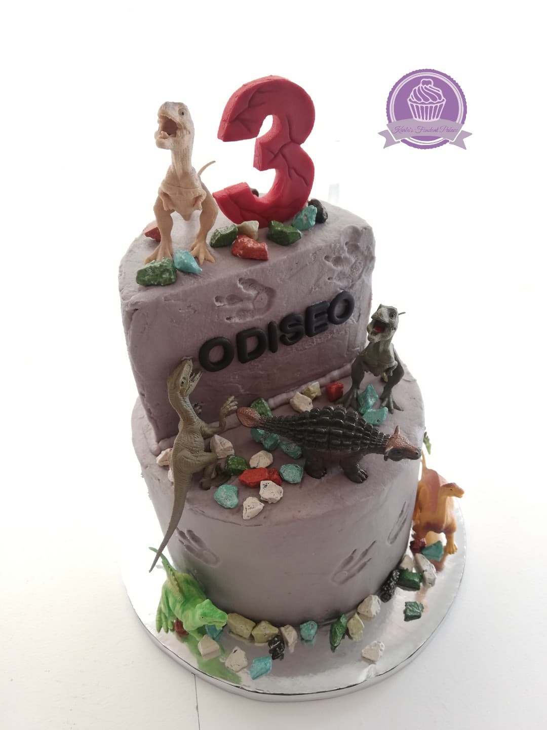 Pastel de cumpleaños decorado