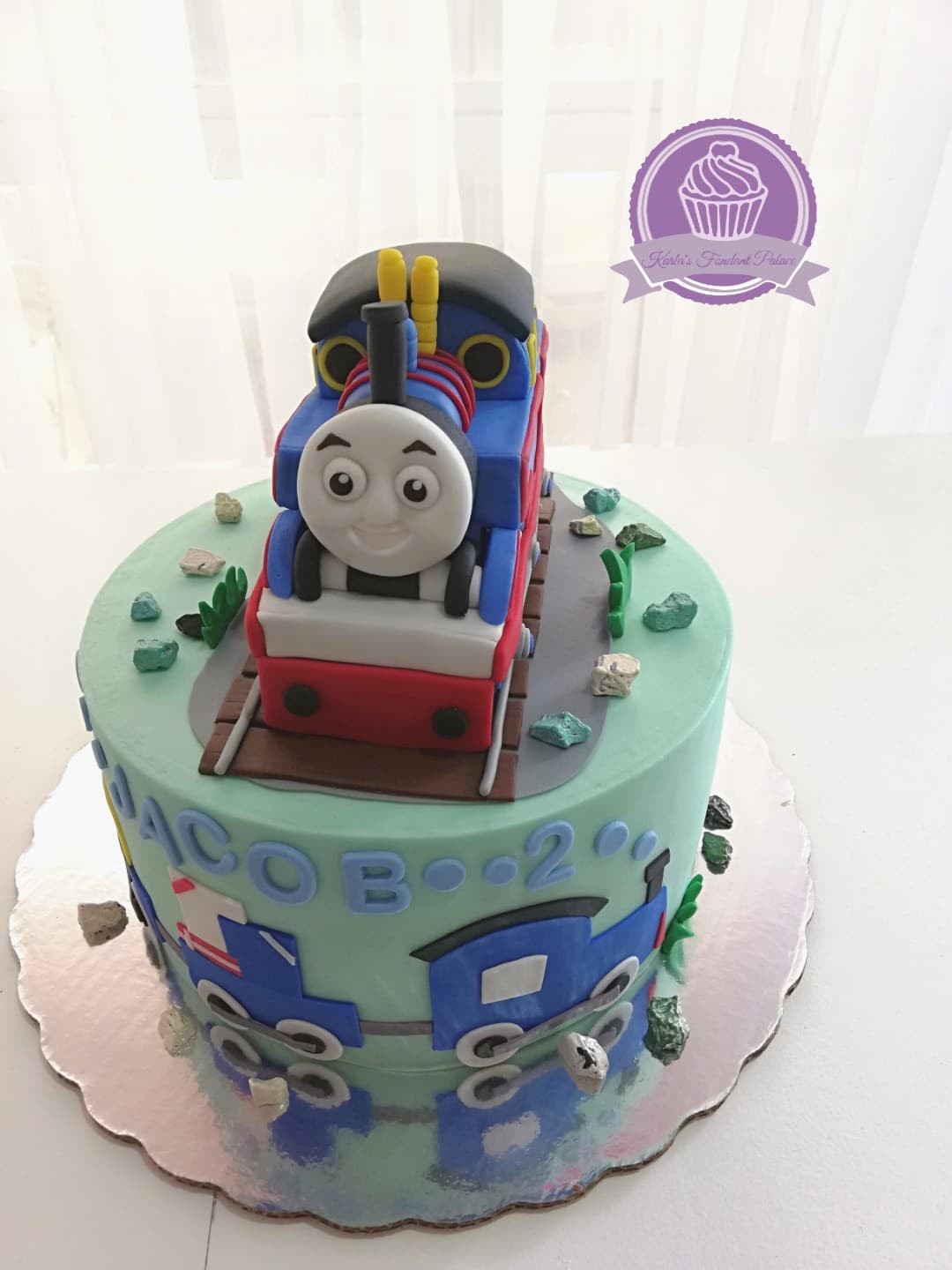 Pastel de cumpleaños decorado