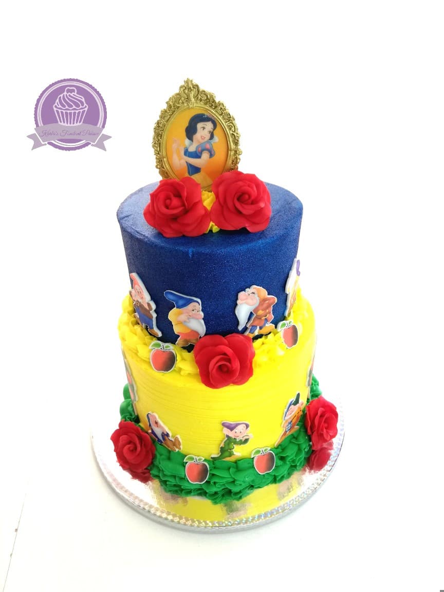 Pastel de cumpleaños decorado