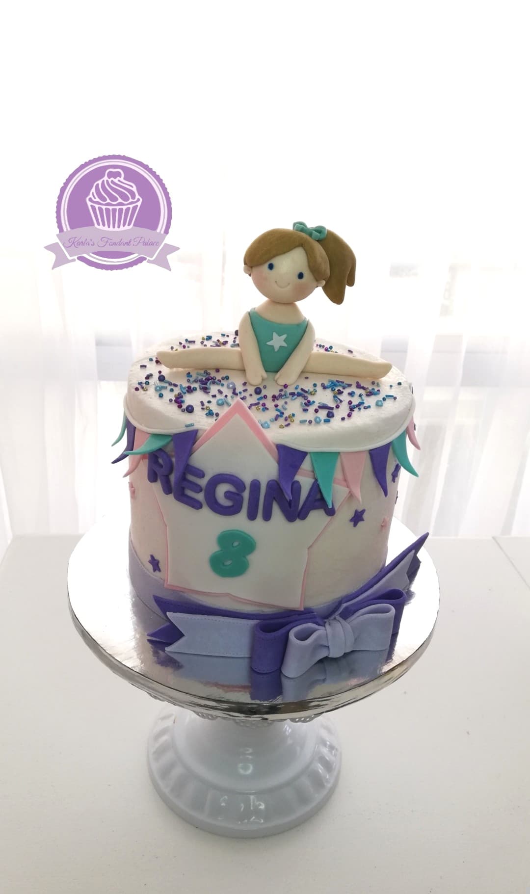 Pastel de cumpleaños decorado