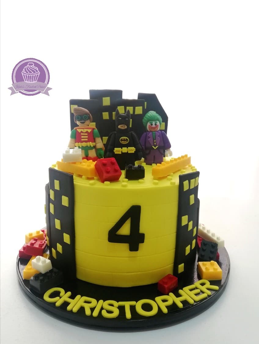Pastel de cumpleaños decorado