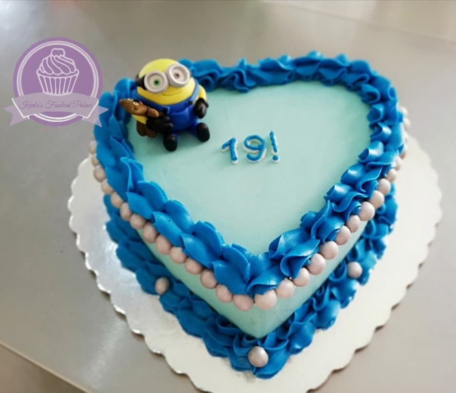 Pastel de cumpleaños decorado