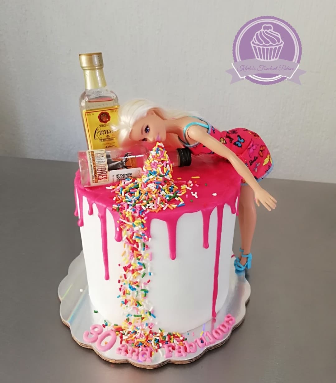 Pastel temático para fiesta