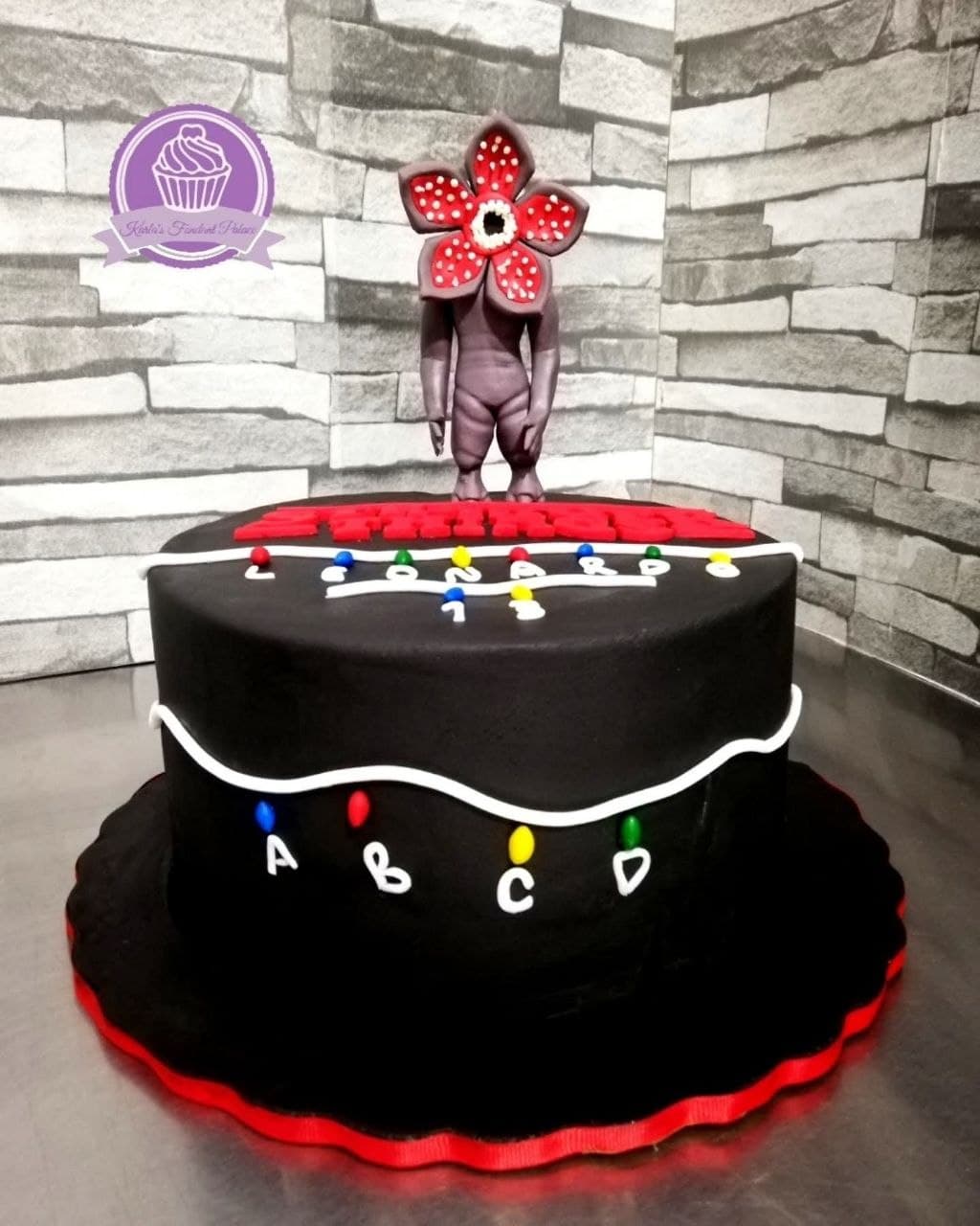 Diseño temático de pastel en Fondant Palace