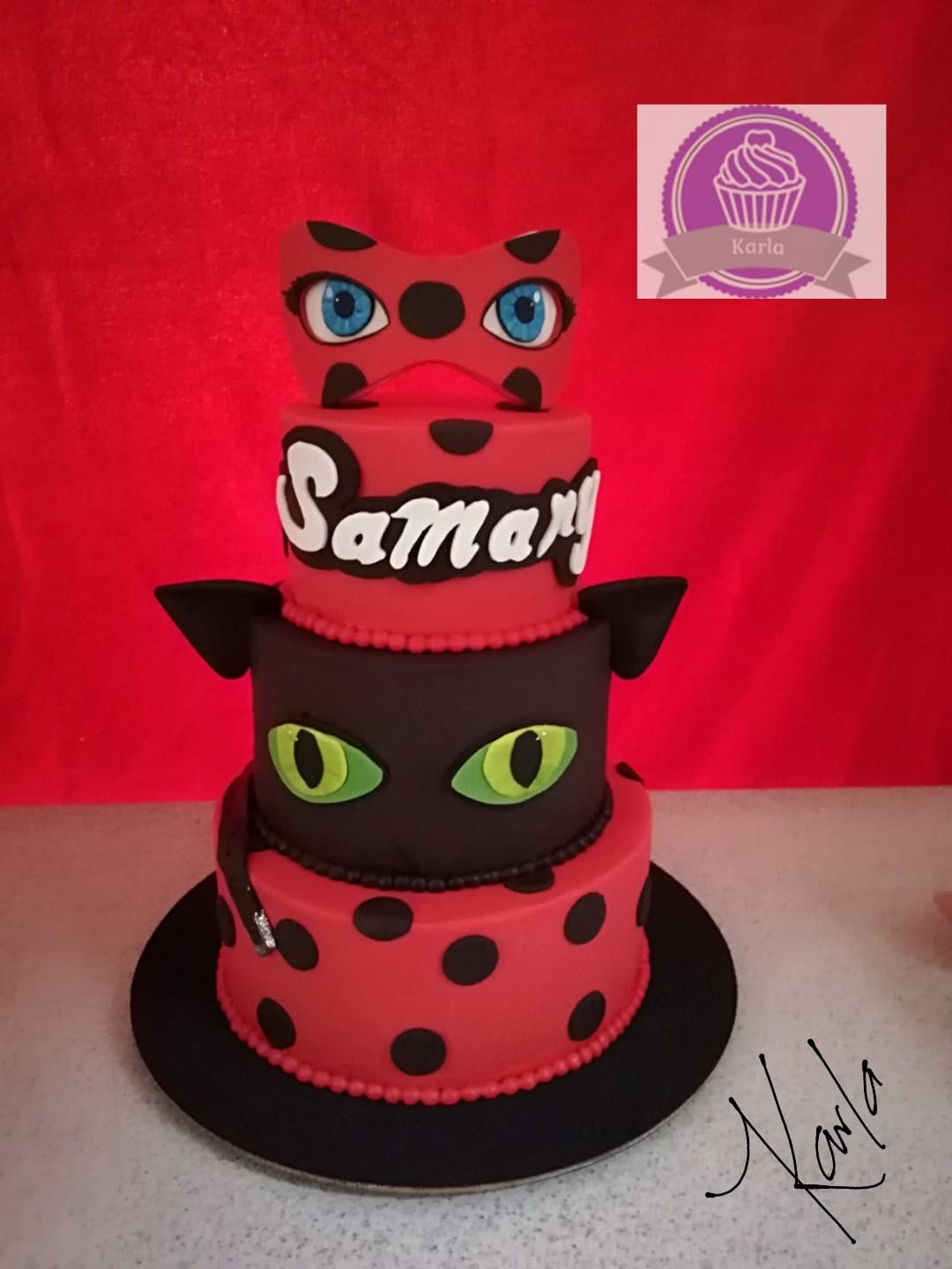 Pastel temático de fondant